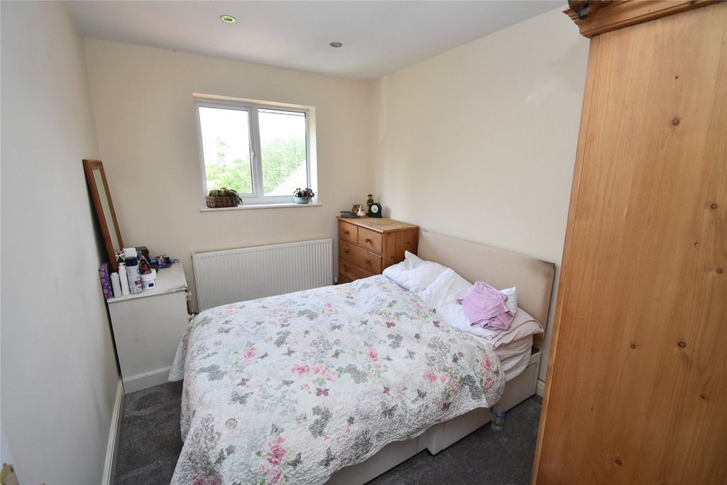Additional image 10 of 5 bed detached house for saleWest Hill, Dunstable, Bedfordshire LU6