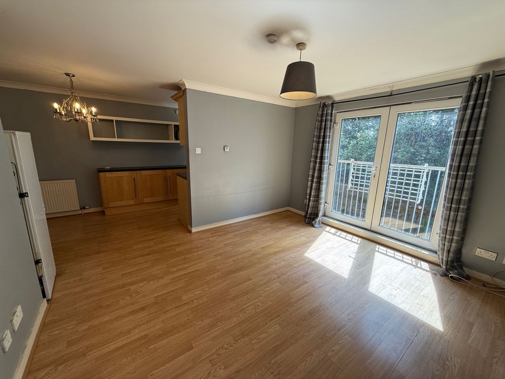 Property photo 2 of 11 Gallery