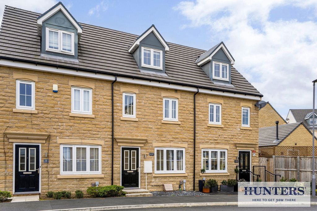 Property photo 1 of 22 Front (Exterior)