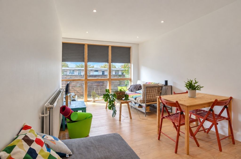 Property photo 1 of 16 Open Plan Living Room (3).Jpg