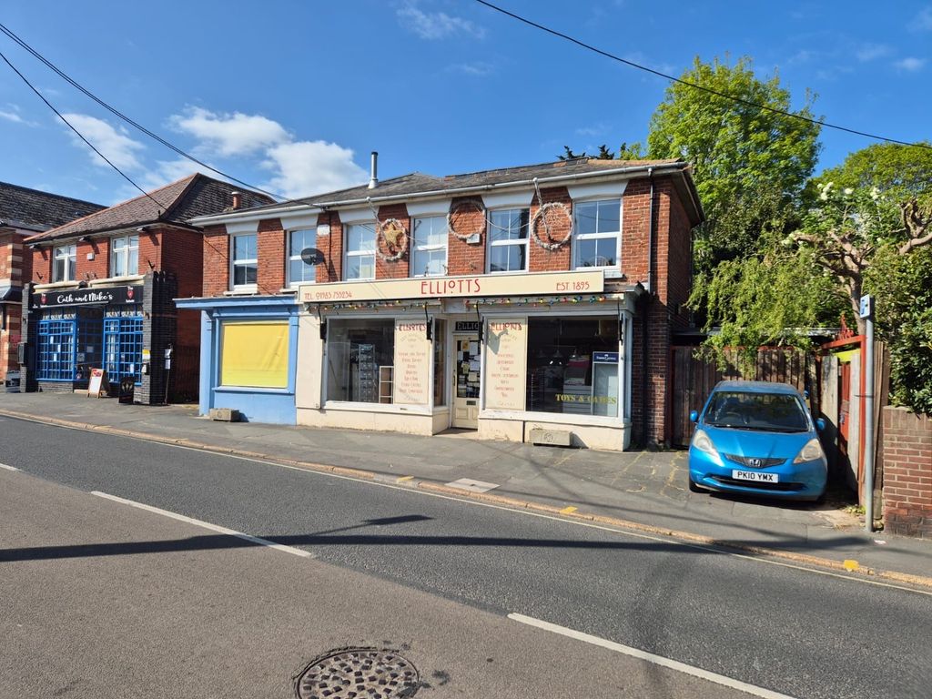 Property photo 1 of 1