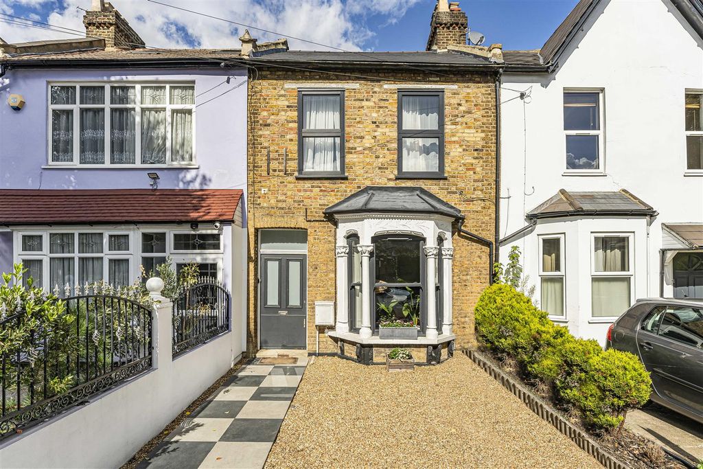 Property photo 1 of 27 1