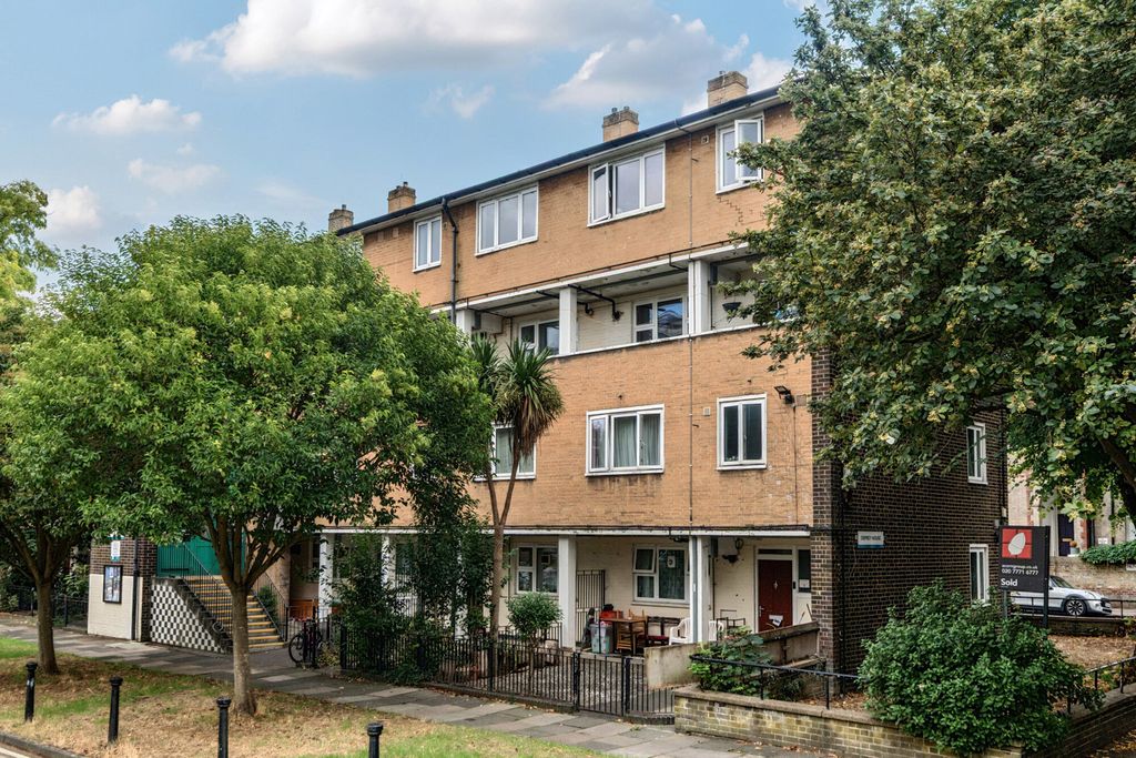 Property photo 1 of 17 1519590-19-6Aa14E...