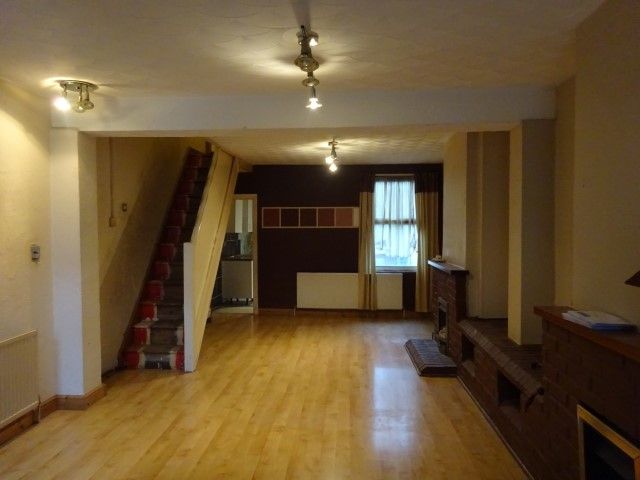 Property photo 3 of 18