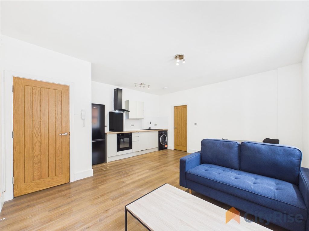 Property photo 1 of 7 Cam04515G0-Pr0187-Still006.Jpg
