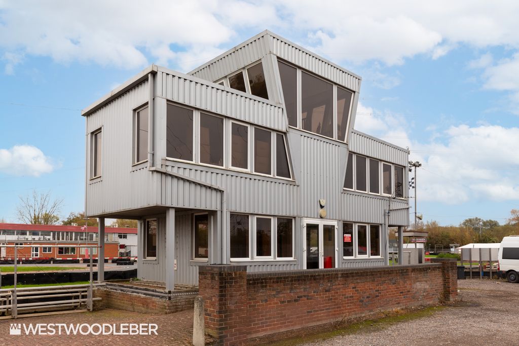 Property photo 1 of 2 Ryehouse_1