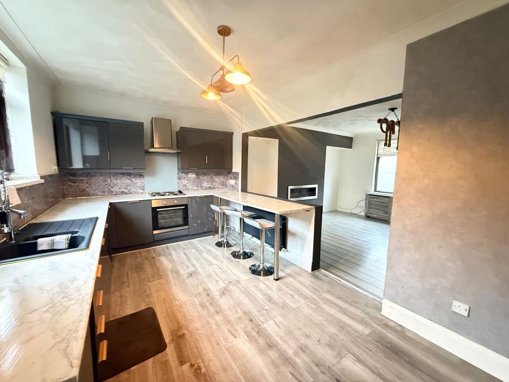 Property photo 3 of 13 Whatsapp Image 2026-02-05 At 13.25.09 (1)