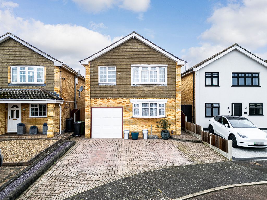 Property photo 1 of 28