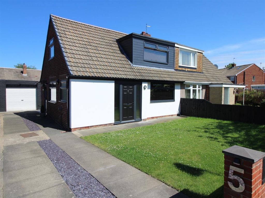 Property photo 1 of 17