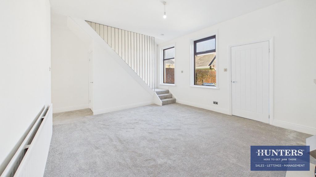 Property photo 3 of 13 Living Room