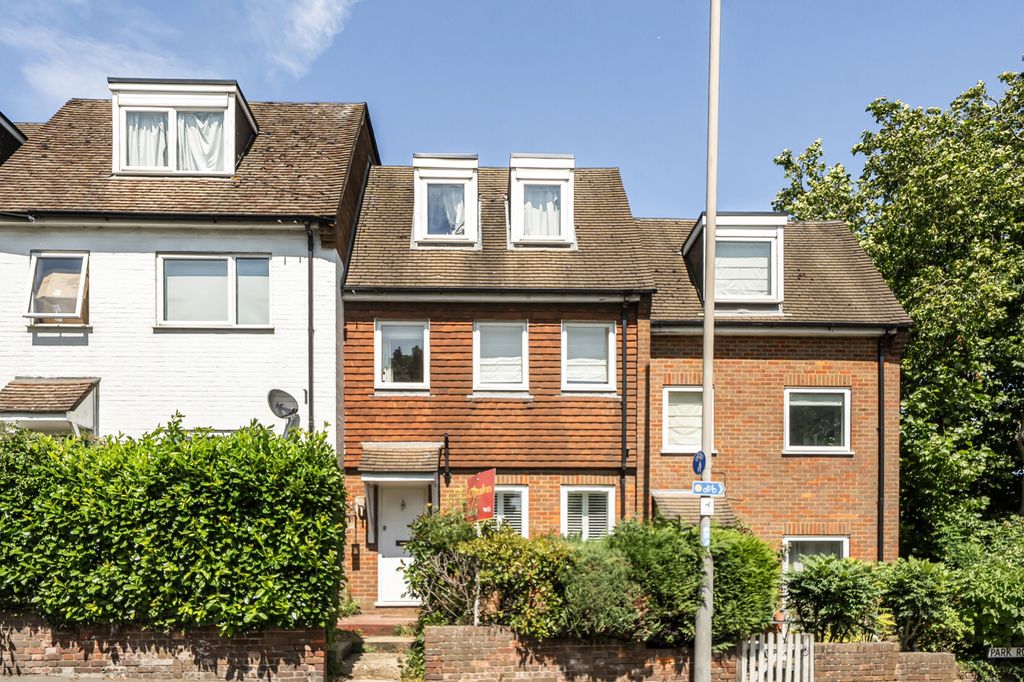 Property photo 1 of 19 External