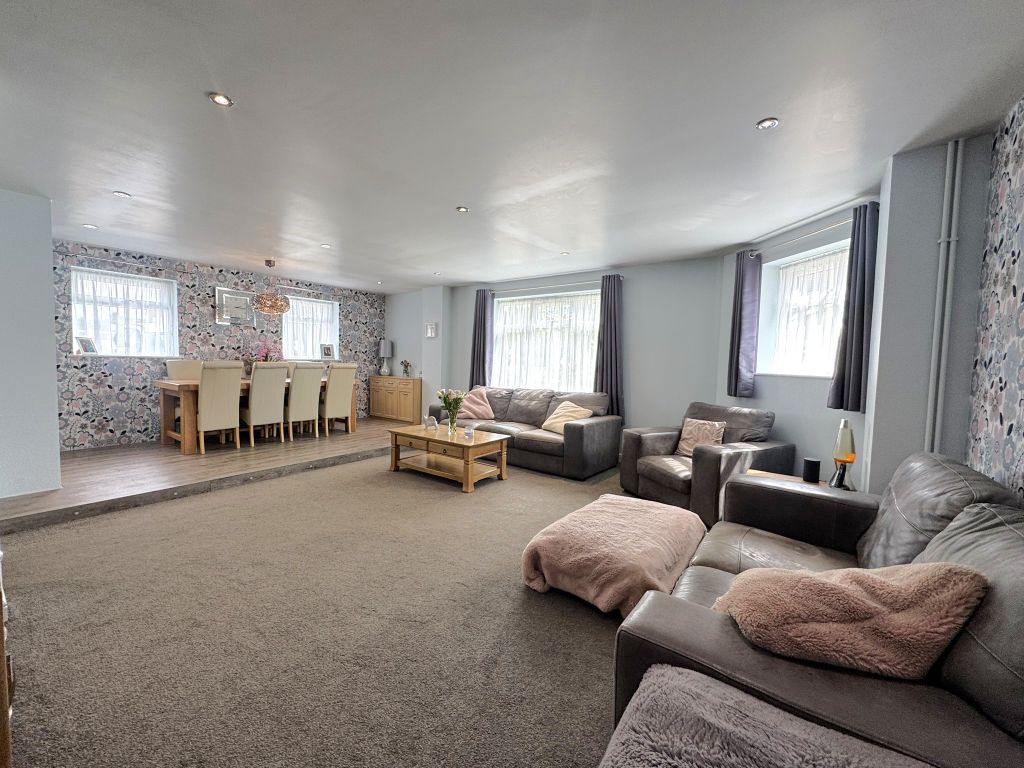 Property photo 2 of 21 Img_0595