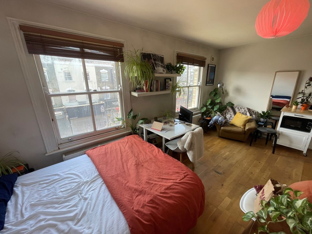 Property photo 2 of 7 Photo 4