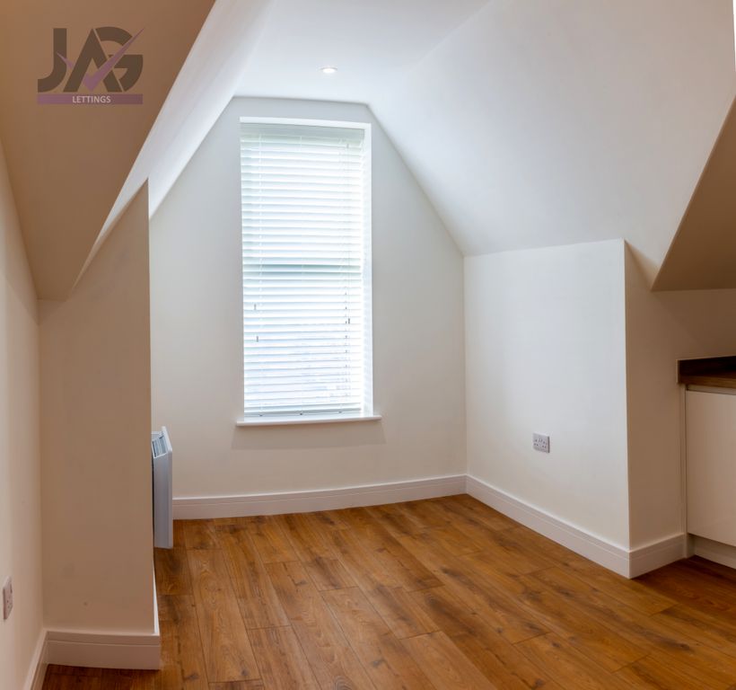 Property photo 3 of 11 Flat A Kitchen 1