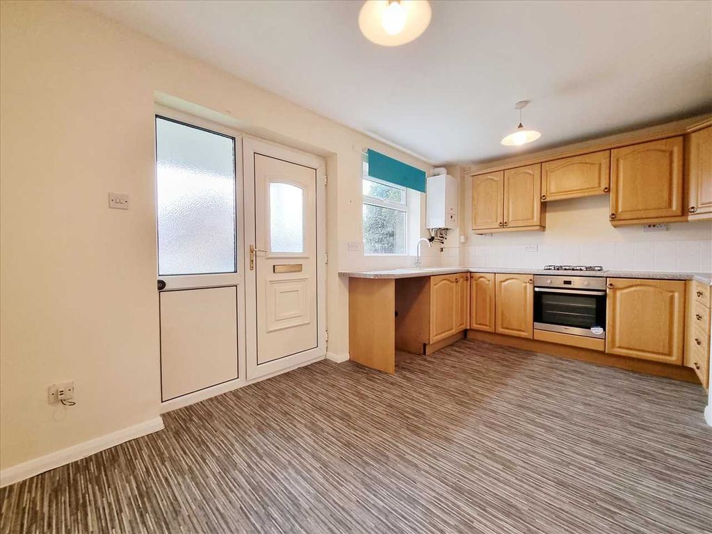 Property photo 2 of 9 Kitchen Diner: