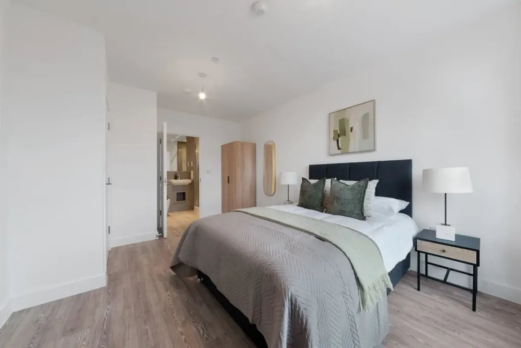 Property photo 2 of 6