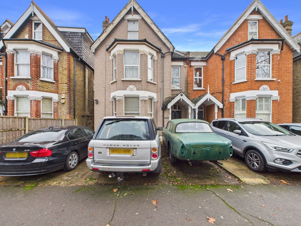 Property photo 2 of 11 4567822