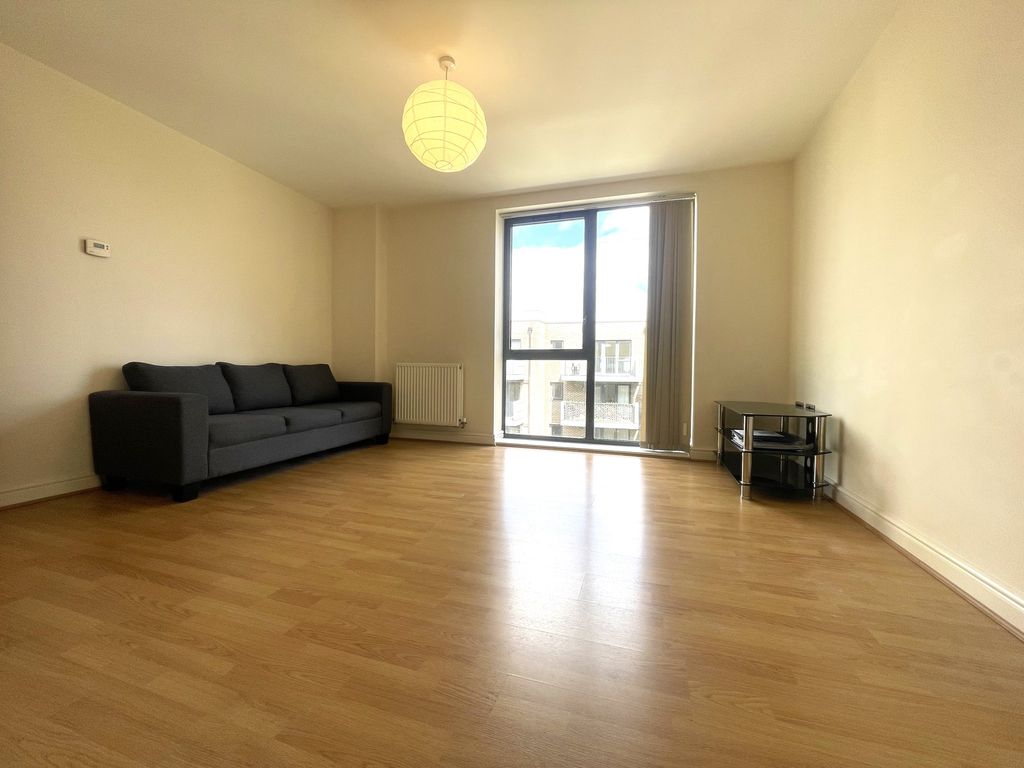 Property photo 2 of 6