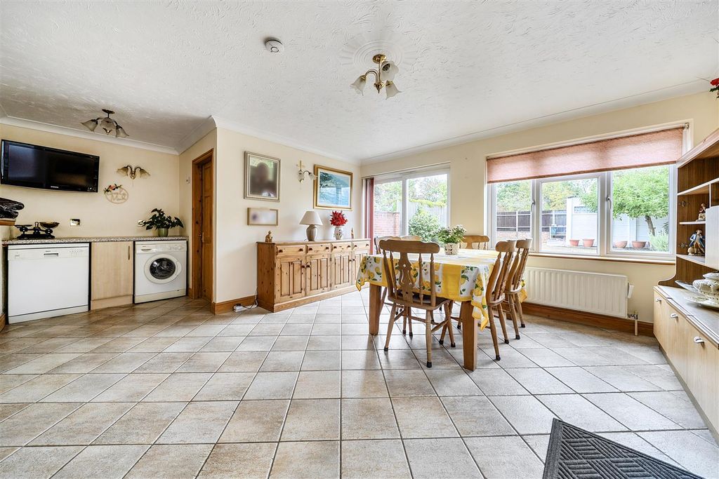 Property photo 2 of 16 1515656 (11).Jpg