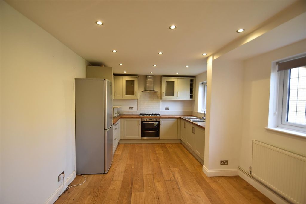 Property photo 2 of 14 2.Jpg