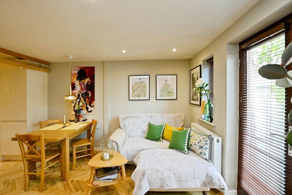 Additional image 20 of 1 bed end terrace house for saleHampers Green, Petworth, West Sussex GU28