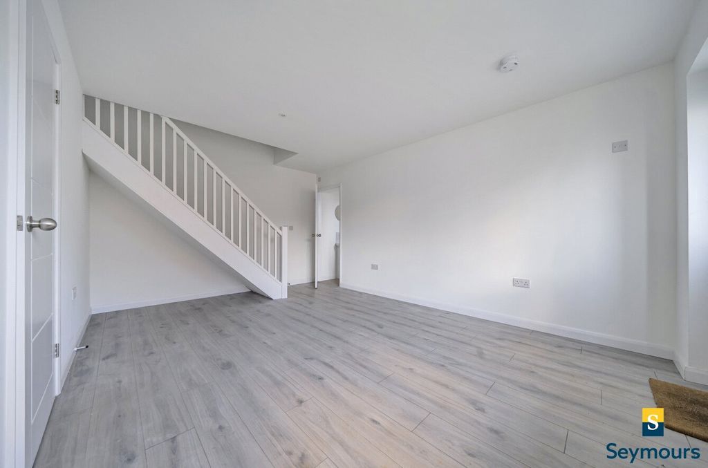 Property photo 2 of 14 Picture No. 53