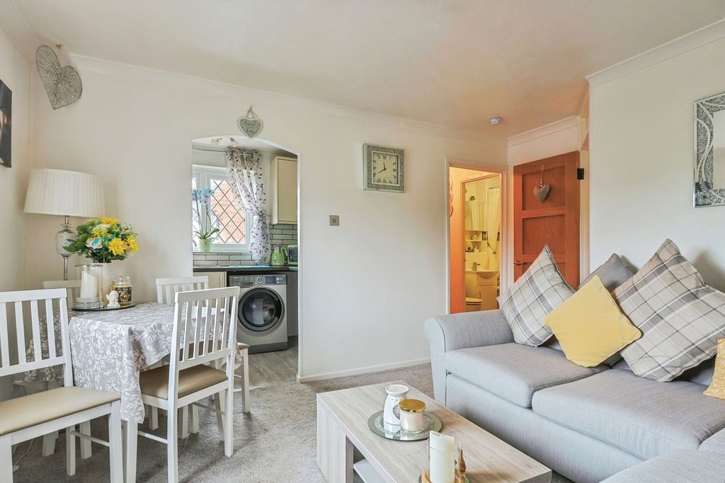 Property photo 1 of 13 Pbox-Img.Jpg