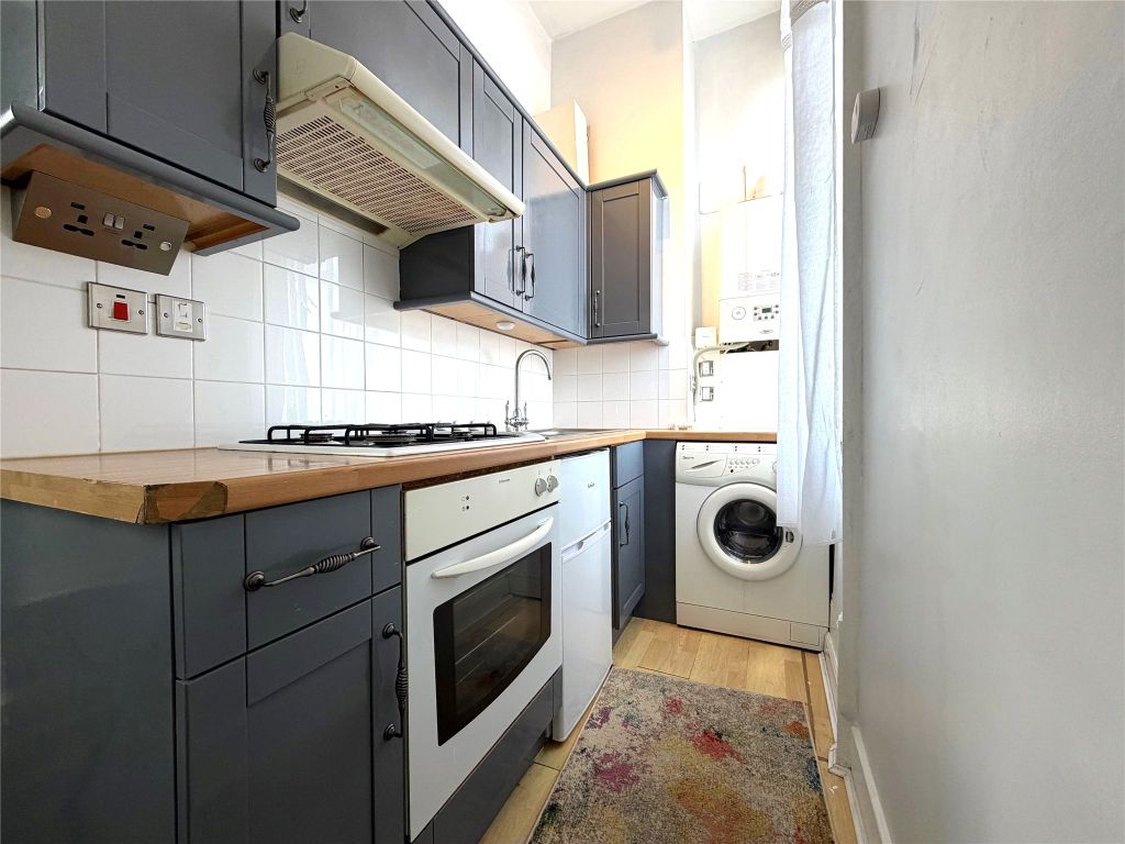 Property photo 3 of 6 Picture No. 01