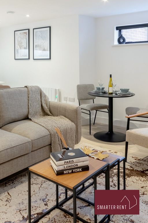 Property photo 3 of 18