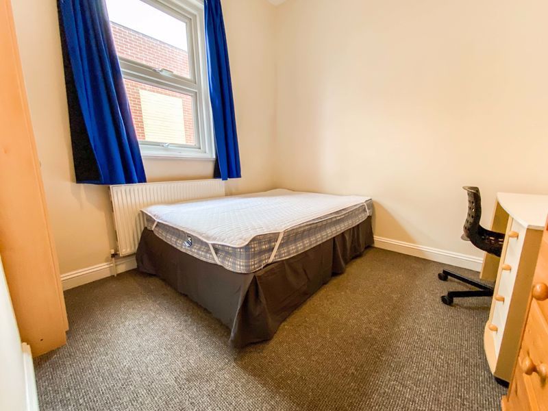 Additional image 11 of 6 bed detached house to rentWaterloo Road, Winton BH9