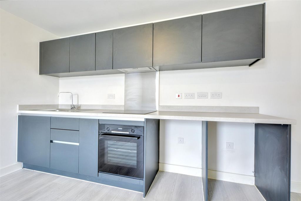 Property photo 2 of 17 Open Plan Living/Dining Kitchen