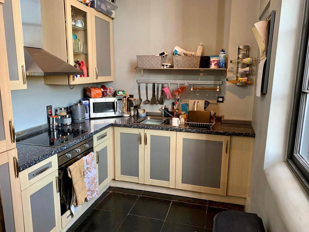 Property photo 2 of 4