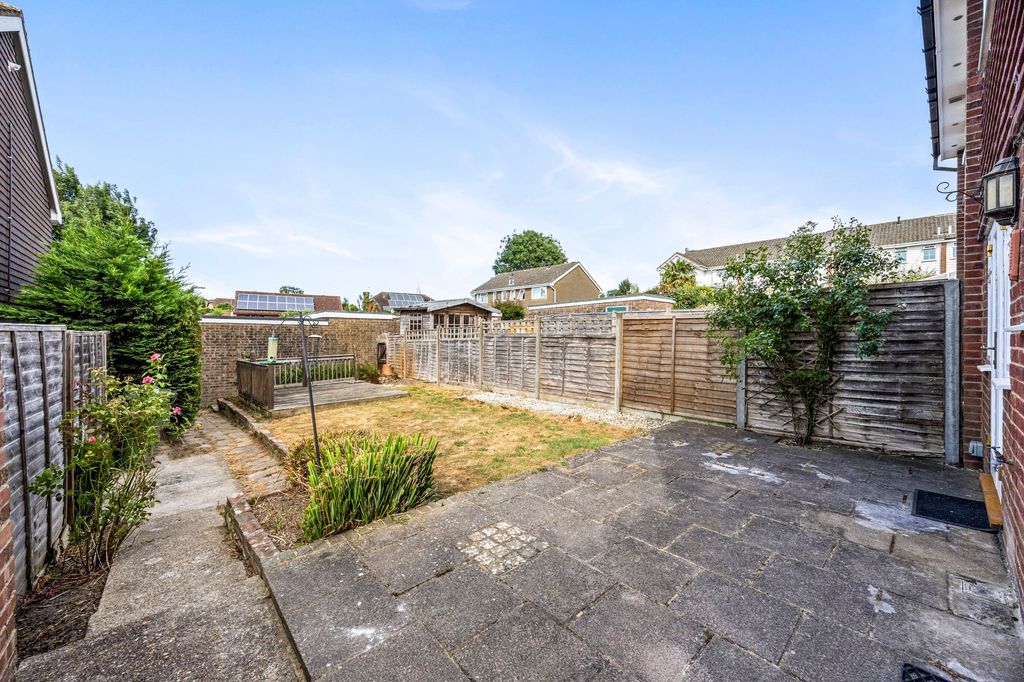 Property photo 2 of 16