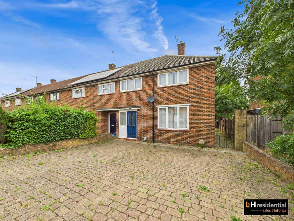 Property photo 1 of 9
