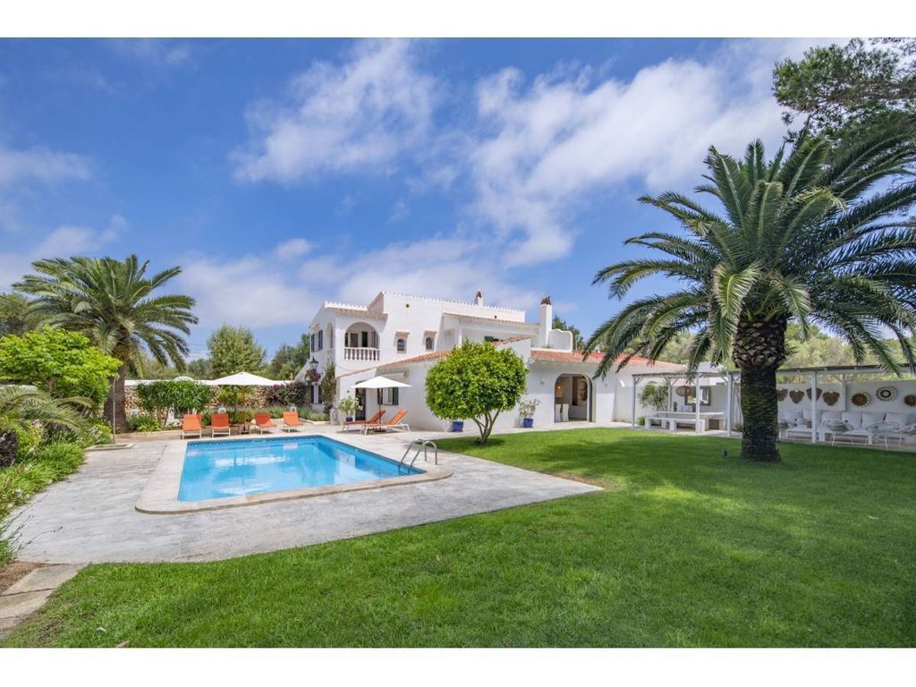 Property photo 1 of 30