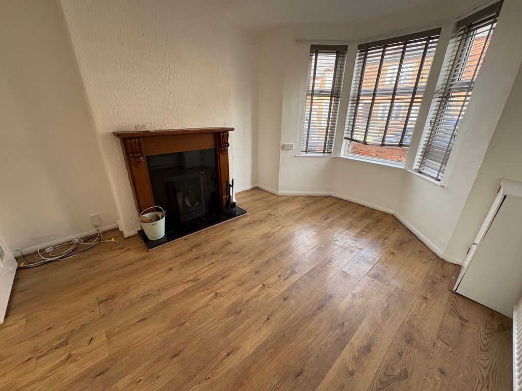 Property photo 3 of 16 Image