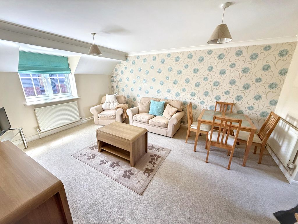 Property photo 2 of 7