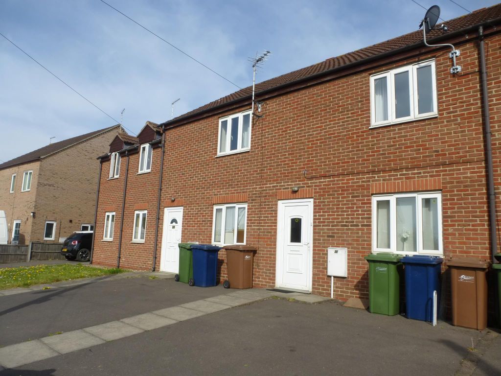 Property photo 1 of 10 Front