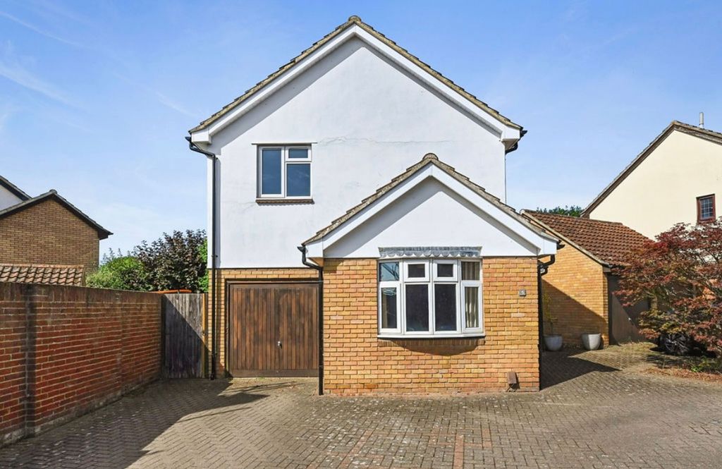 Property photo 1 of 21