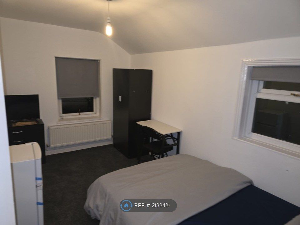 Property photo 3 of 22