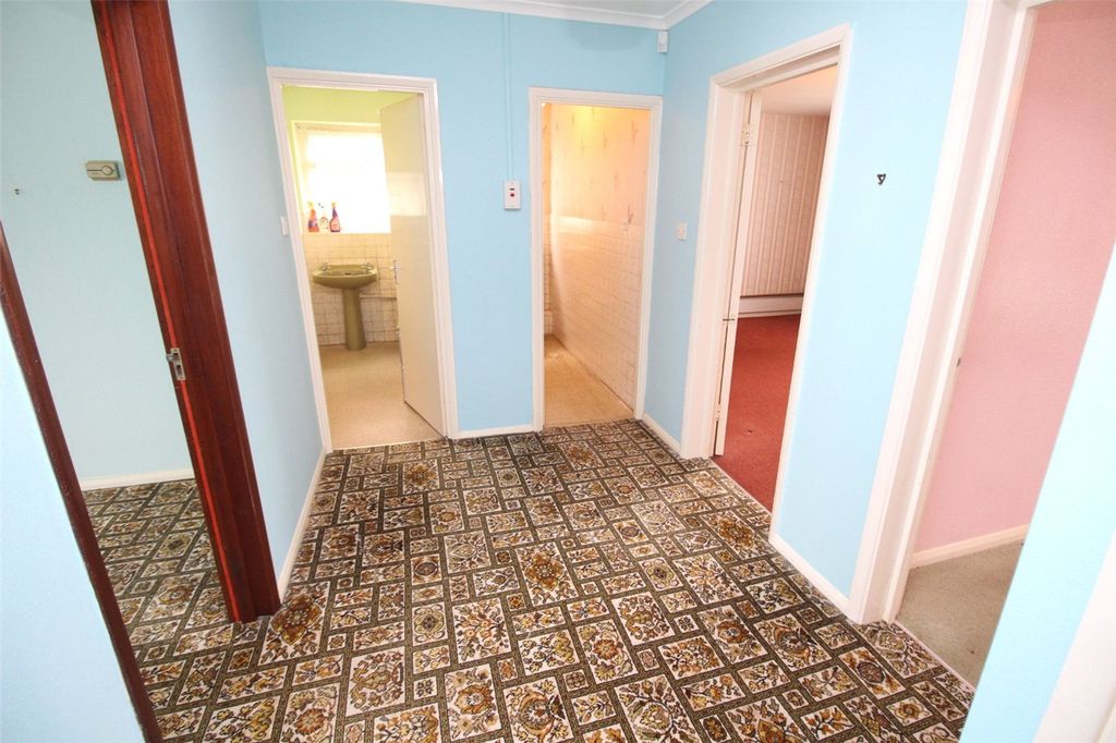 Property photo 2 of 10 Picture No. 01