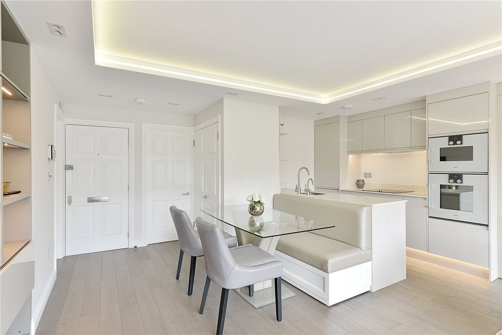 Property photo 3 of 11 Open Plan Kitchen