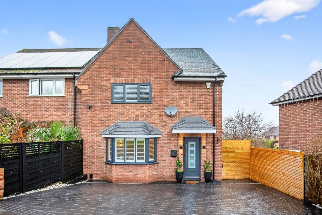 Property photo 2 of 30