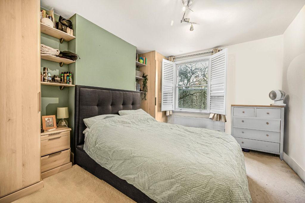 Property photo 3 of 15