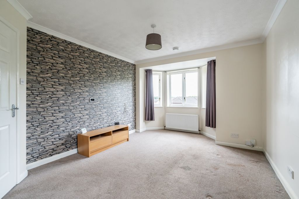 Property photo 3 of 17 Property Image 3