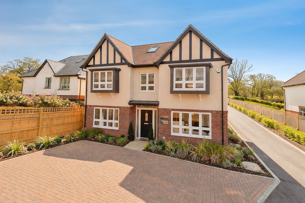 Property photo 1 of 20