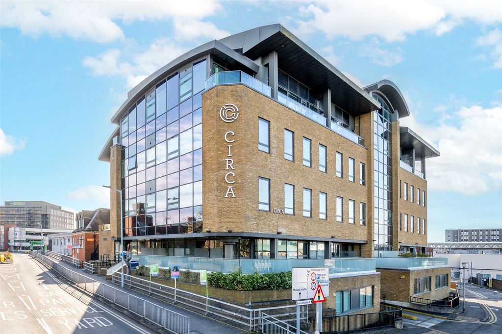 Property photo 1 of 11 Picture No. 14