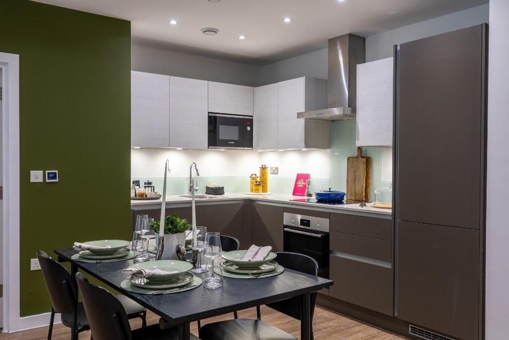 Property photo 3 of 12