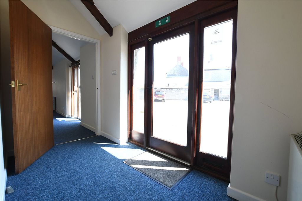 Property photo 3 of 9 Picture No. 03