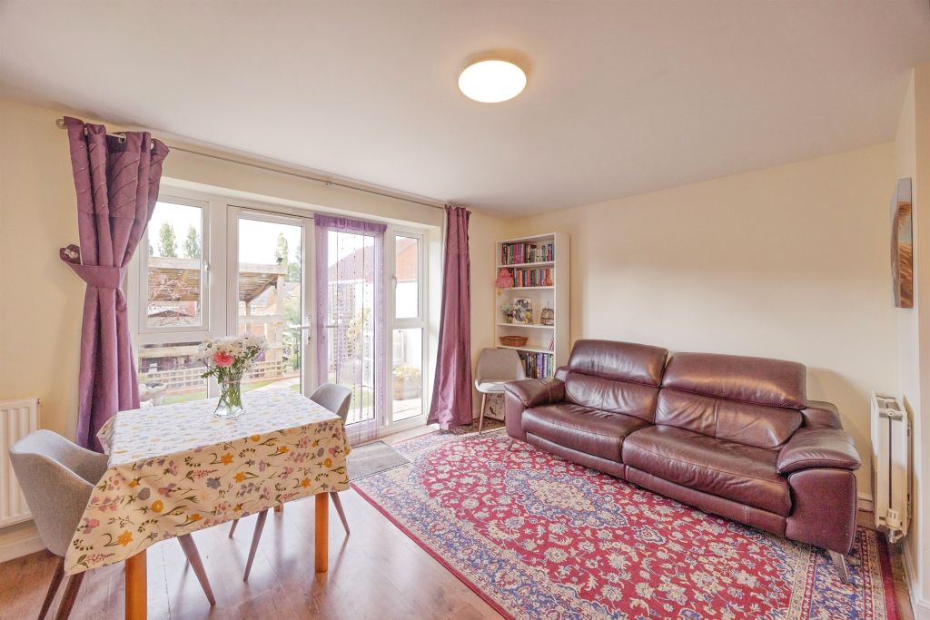 Property photo 2 of 17